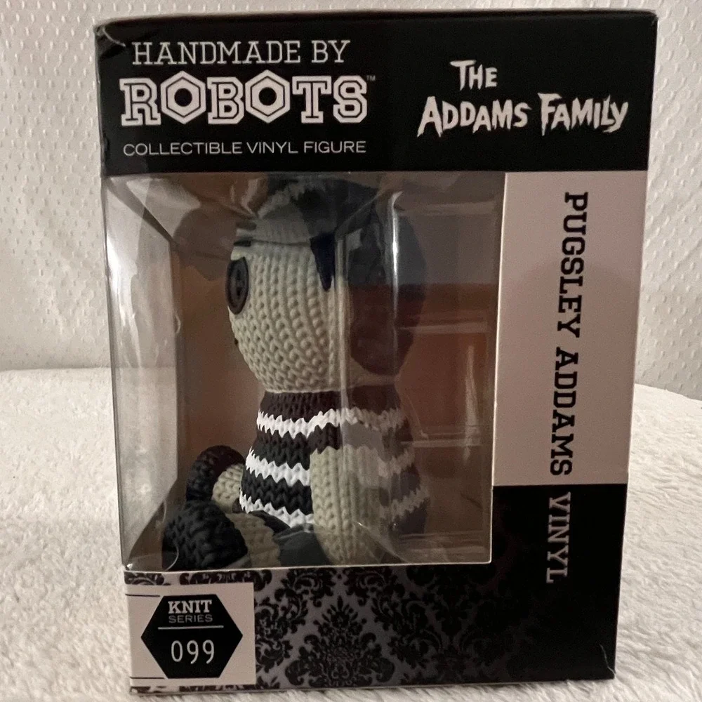 Handmade by Robots The Addams Family Pugsley Addams Knit Series 099 Vinyl Figure